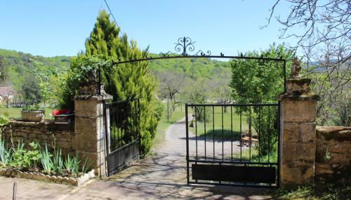 Authentique ferme périgourdine, à 5km au sud de Sarlat, 1km de la rivière - Foto 2, Garden view