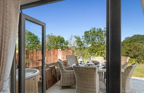 Dewin Bach - Luxury Lodge, Hot Tub, Close to Beach - Photo 84