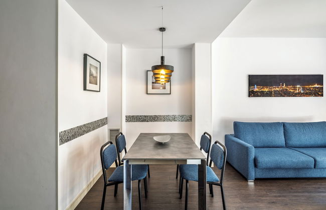 Aspasios Catedral Apartments - Photo 17