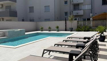 Villa Vida, Medulin - Bazen i jacuzzi - Foto 5