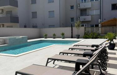 Villa Vida, Medulin - Bazen i jacuzzi - Foto 5