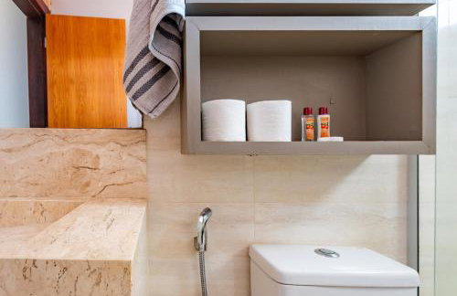 Apto com Ar e varanda a 5 min do aeroporto - Foto 23