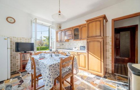 Lovely Apartment In Borghetto Di Borbera - - Photo 19
