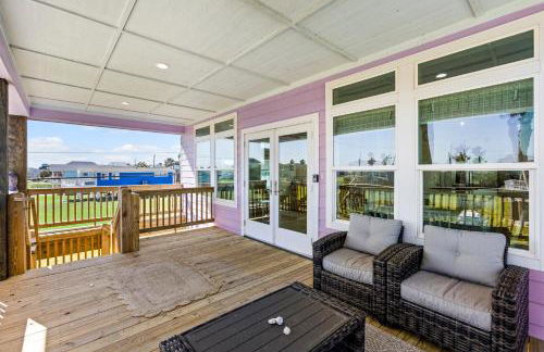 The Purple Pelican - Photo 15