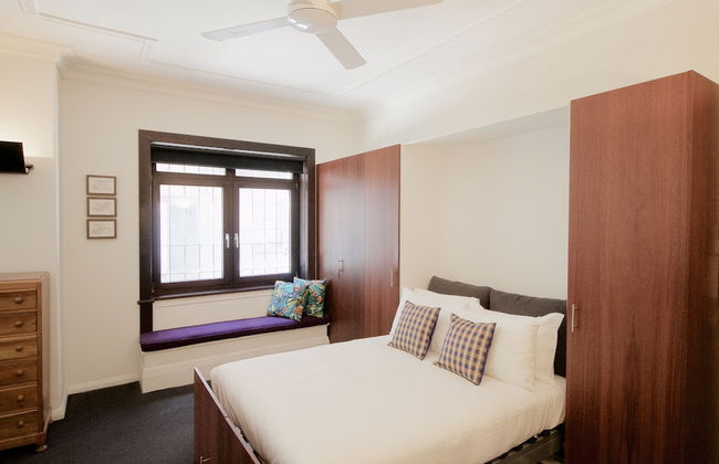 Regents Court Sydney - Photo 9