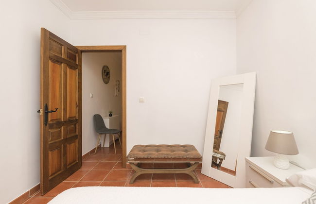 El Cortijo in La Linea de la Conception - Photo 20