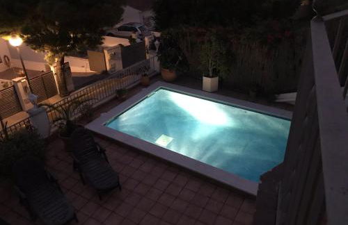 HOUSE WITH AMAZING VIEWS , OVERLOOKING THE FESTIVAL TOWN OF SITGES - Foto 11