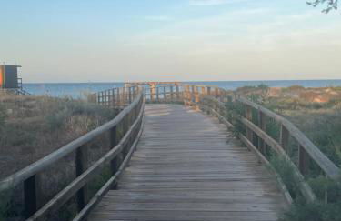 Beautiful beach and sun house - Foto 39