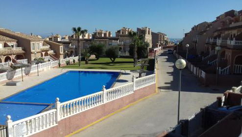 Chalet Adosado Junto A La Piscina, Gran Alacant - Photo 1
