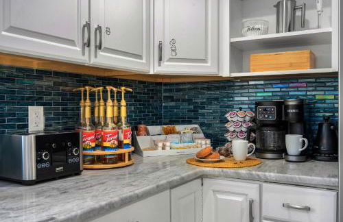 Hernando Hideaway:Heated Pool/Decks/Dock/Balcony/Yard w/ Firepit/Kayaks - Foto 25