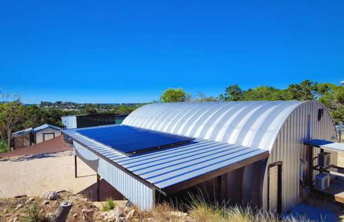 Hill Country Hangar with hottub, 7 minutes from the river and lake - Foto 45