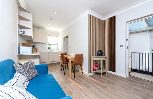 4 Guests - 20min to London - Free Parking - Petsok - Foto 8