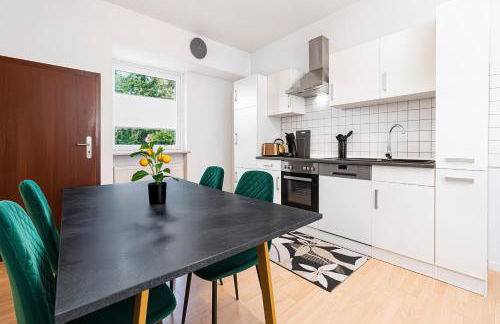 Smart Home - Essen - Perfect for 5 Guests! Central - Balcony - Netflix - Free Parking Zone - Foto 3