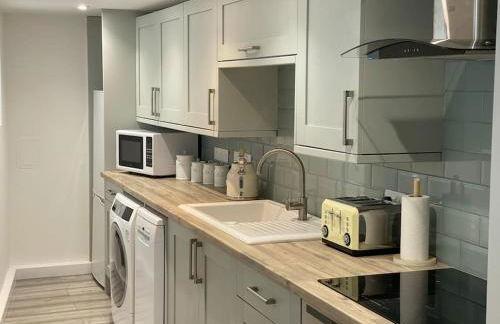 Lovely 1 bed flat 200 metres from beach - Foto 2