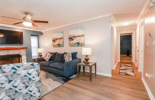 MidLong Term Rental Cozy Home at Mary Roberts - Foto 1