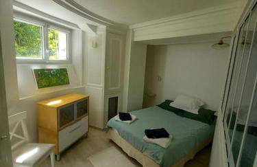 Beau studio dans un cadre exceptionnel de verdure - Foto 7