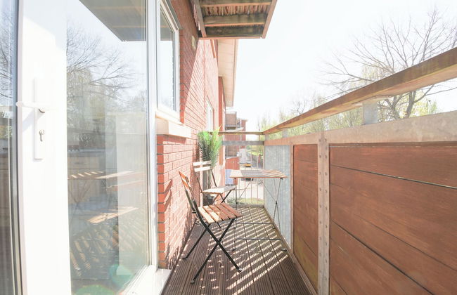 2 Bed Apartment Overlooking Water - Foto 26