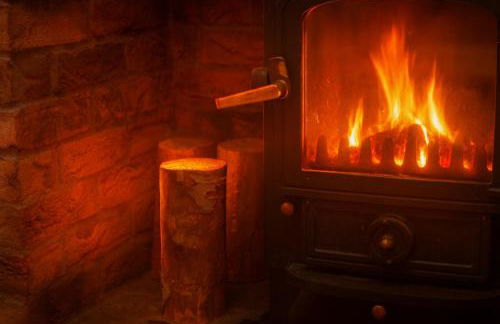 Calder Row by Alt-Stay Contractor Accommodation - 3 Bed Canal Side Contractor Home With Parking, Wi-Fi & Full Kitchen - Ideal For Long stays - Foto 9