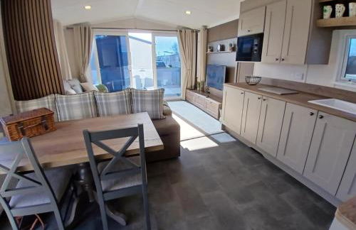 Serenity - Luxury Hot Tub, Sunnymede, Fantasy Island, Ramped Access, Parking, 2 dogs max - East Coast Holidays - Foto 42