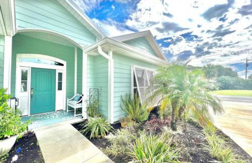 2 Fins Up, Beach Home, Private Pool , Golf Cart, 6 beds - Foto 8