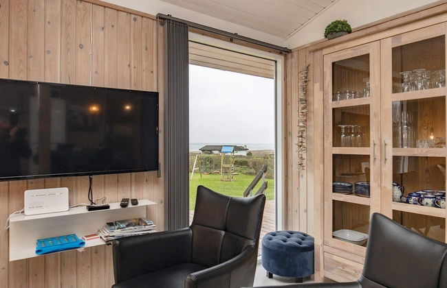 6 Person Holiday Home in Oster Assels - Photo 10