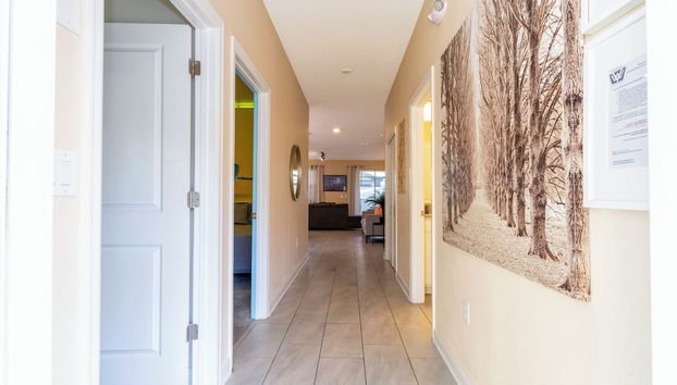 Magnificent 5Bd w Pool Storey Lake 4800 - Foto 3, Habitación