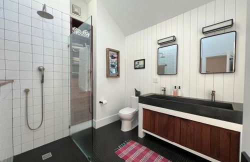 Waterfront Escape - Close to Airport & Downtown - Foto 14