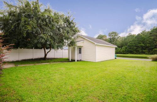 Happy in Old Town Bluffton - Photo 24