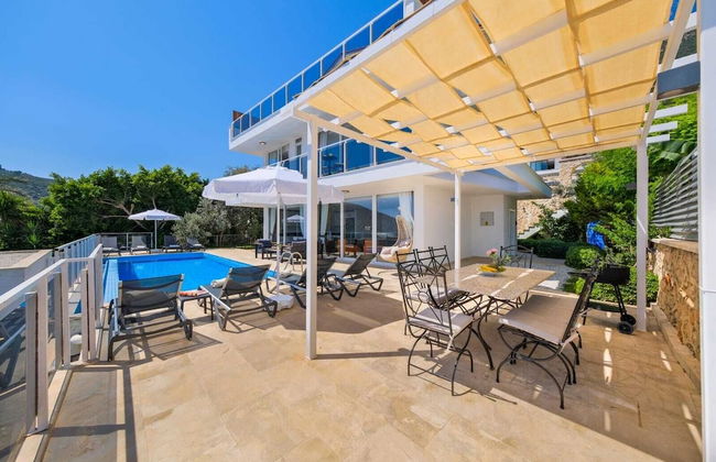 Villa Lumiere 3 Luxurious 5 bed Villa in Kiziltas Kalkan With sea Views - Photo 67