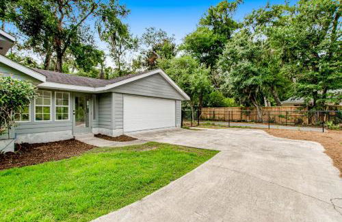 Relaxing, dog-friendly home with furnished patio, washer/dryer, WiFi, & AC - Foto 4