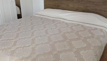 Apartamento con acceso independiente, a un paso de Granada, tranquilidad y comodidad - Foto 4