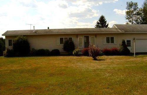 Cozy Lakeside Vacation Rental near St David, Maine - Foto 1