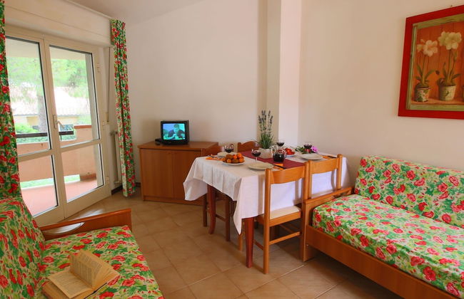 Lovely Holiday Home in Giannella near Beach - Photo 10