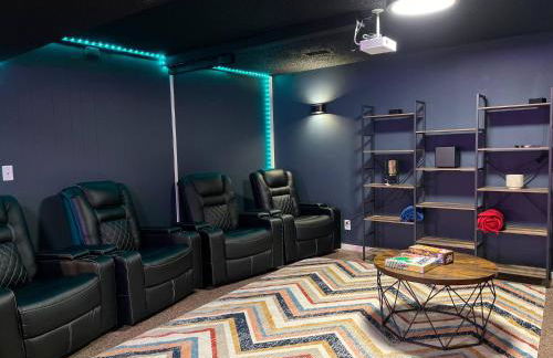 HotTub, Theater, Kings, & Firepit - NearWesley - Foto 34