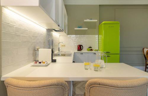 Ormos Luxury Suites Elia - Photo 7