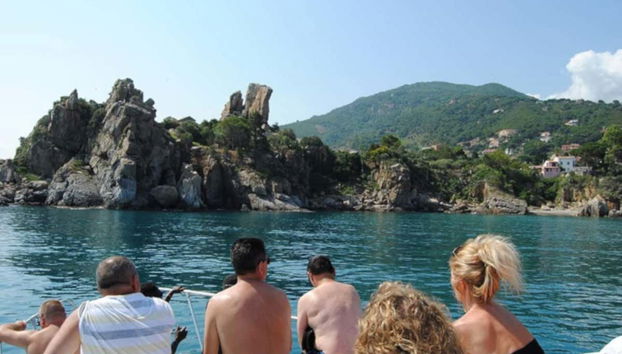 Viste panoramiche della costa di Cefalù