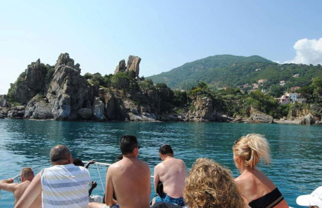 Passeio de barco pela costa de Cefalù - Foto 1