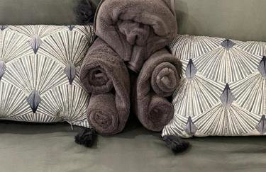 Stansted Airport Stay, Parking and Luxury Suite - Foto 12