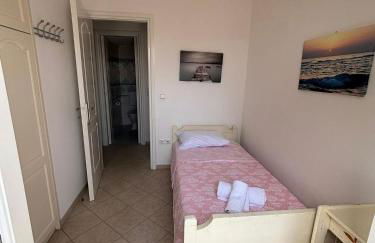 Theo House - Foto 23