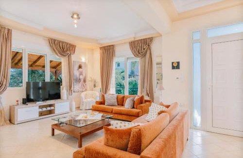 Propodes Luxury Villa - Photo 19