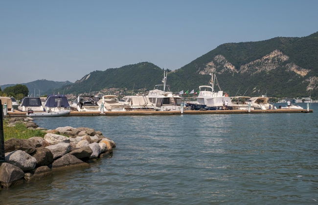 Interno 2 in Iseo With 1 Bedrooms and 1 Bathrooms - Foto 32