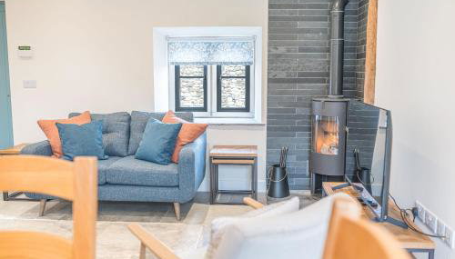 No 2 The Coach House - Photo 5