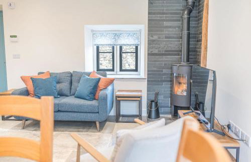 No 2 The Coach House - Photo 5