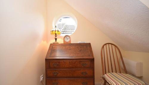 Birch End, Midhurst - Photo 5