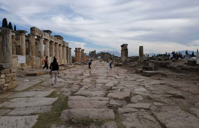 Pamukkale and Hierapolis Day Trip - Photo 4