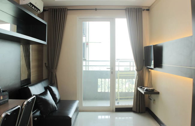 Comfort 1Br At Sky Terrace Apartment - Foto 7