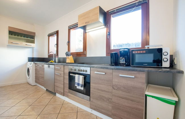 Tolstov-Hotels Beautiful Villa with Big Garden - Photo 23