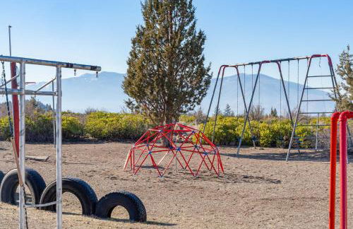 Luxury Shasta Vista Retreat & Basecamp - Sauna & Jacuzzi - Foto 38