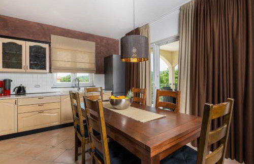 Villa Vires - Foto 10