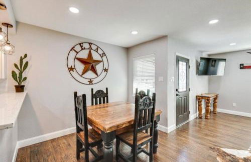 The Texas Experience near the Stockyards! - Foto 5